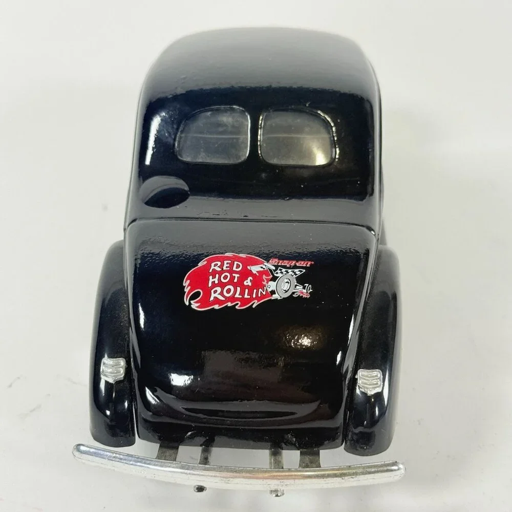 Racing Champions Snap on 1940 Ford Coupe Red Hot & Rollin Nostalgia 1:24 Scale